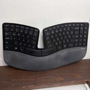 Microsoft Sculpt Ergonomic Desktop Keyboard 1559 No Dongle Untested